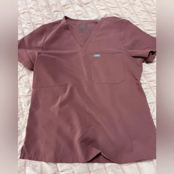 Figs clothing medium Women's Mauve Pants & scrub top Set - Picture 5 of 6